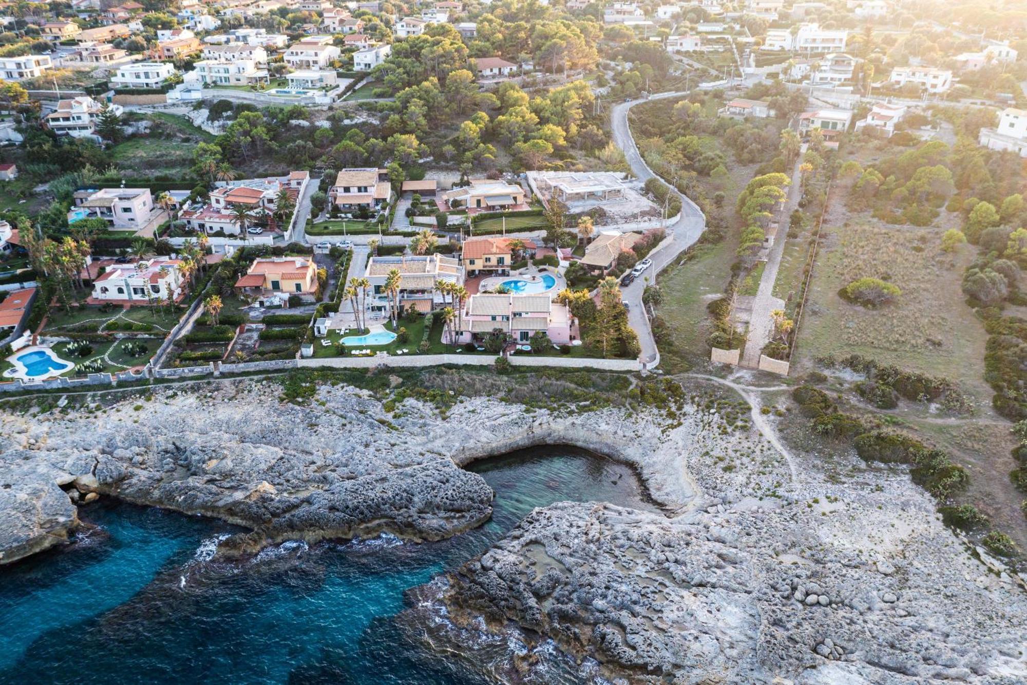 Fronte Spiaggia Zoe Villa Augusta Buitenkant foto